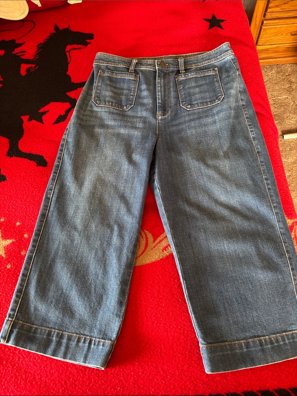 Talbots Wide-Leg Women’s Jeans in Medium Blue Wash